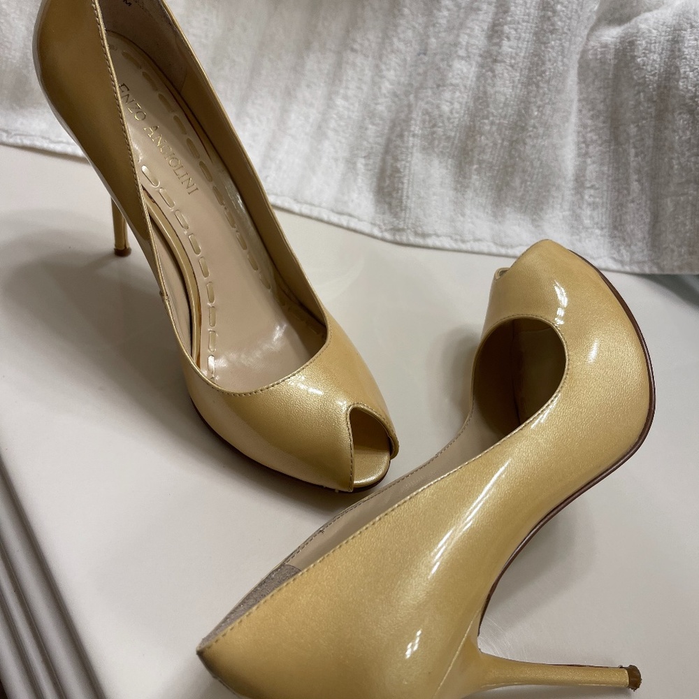 Designer peep toe shoes